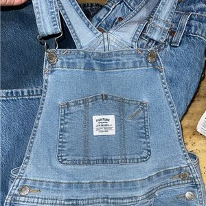Levi’s Overalls — Sample so it might fit different — never worn
